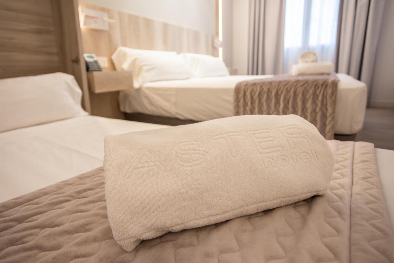 Dwo Abaster Hotel Сория Екстериор снимка